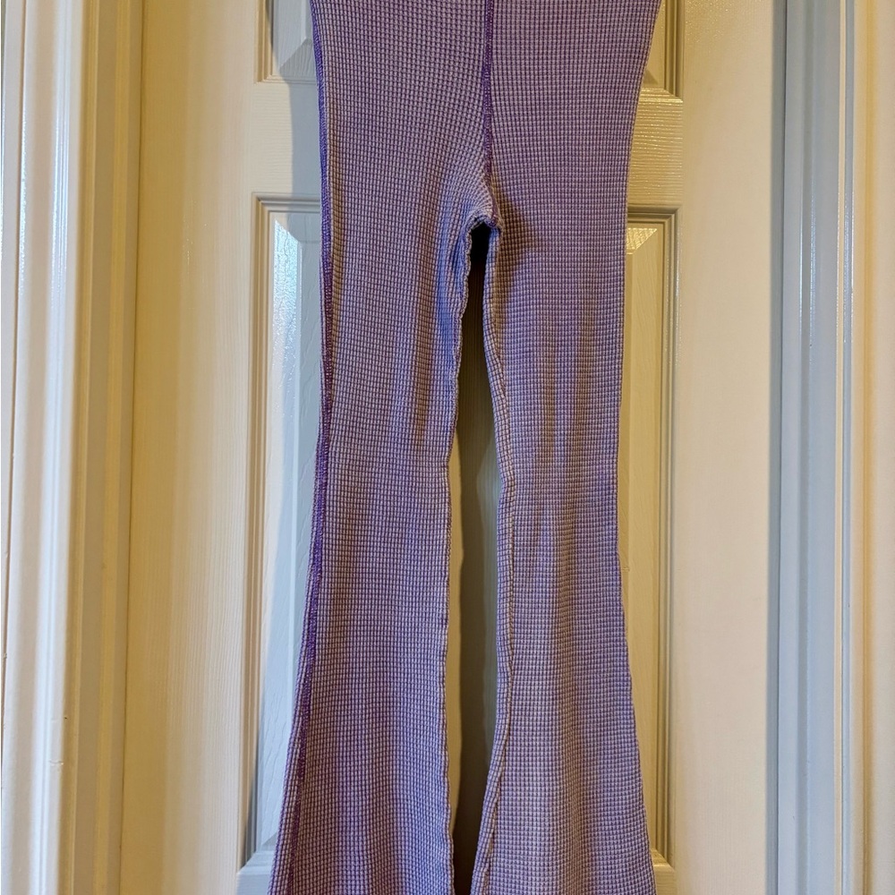NWOT Wild Fable Women’s Purple Flare Leggings